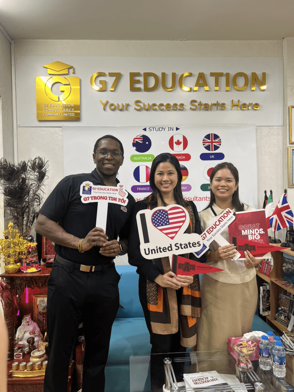 A-State Vietnam Visits G7 Education