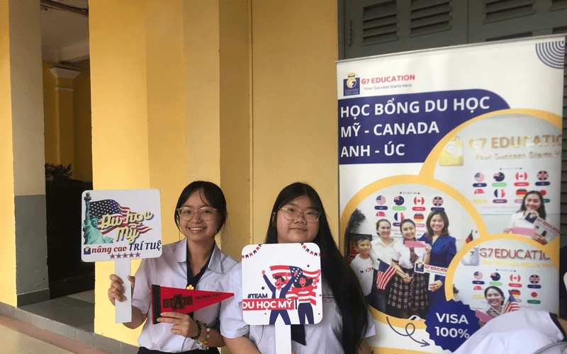 A-State Visits Nguyen Thi Minh Khai High School – Ho Chi Minh City