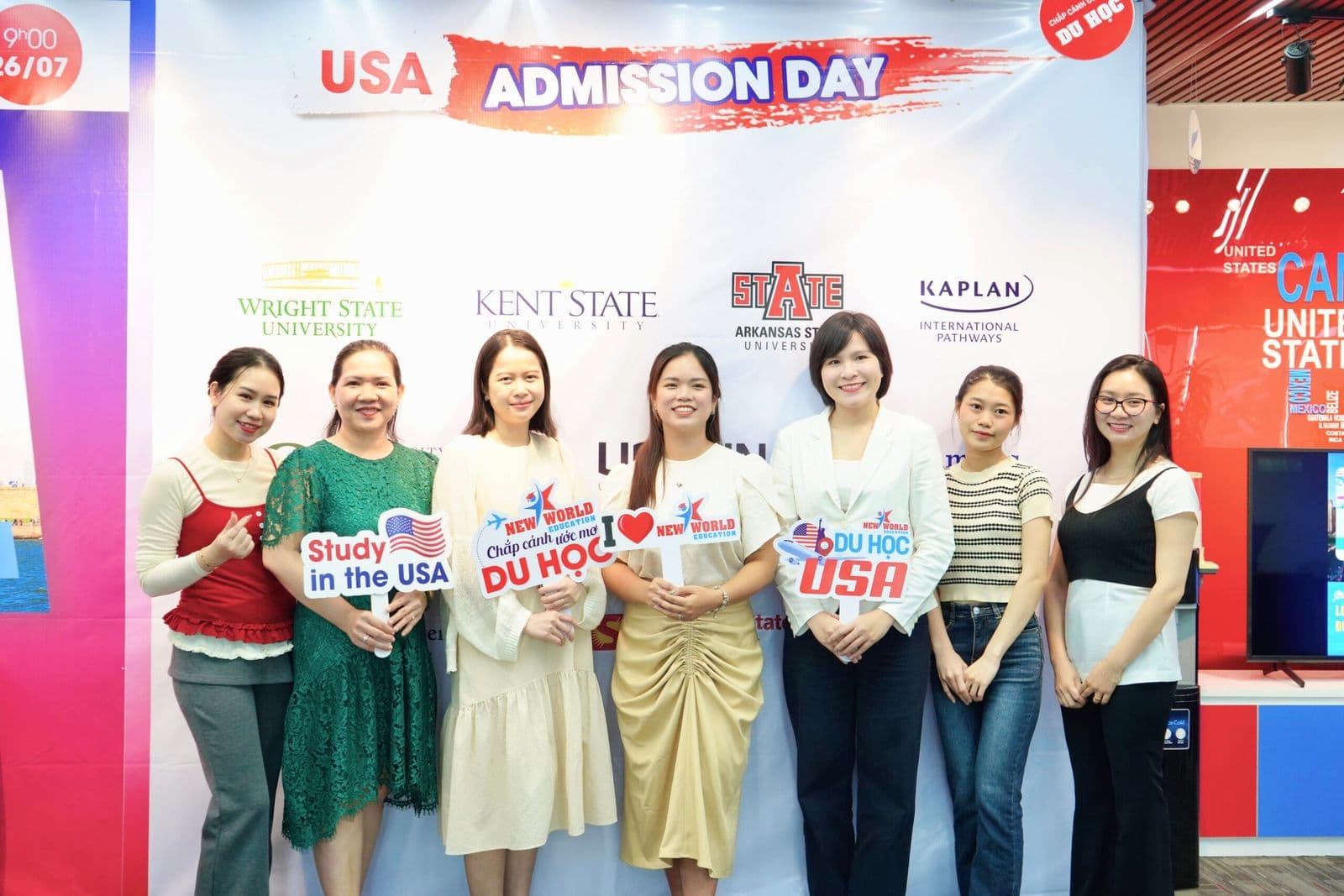 A-State Representatives Meet Vietnamese Students at USA Admission Day Event