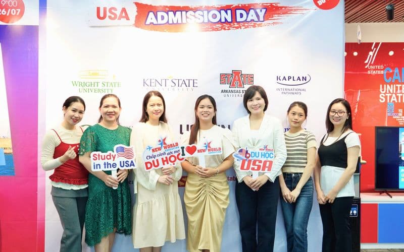A-State Representatives Meet Vietnamese Students at USA Admission Day Event