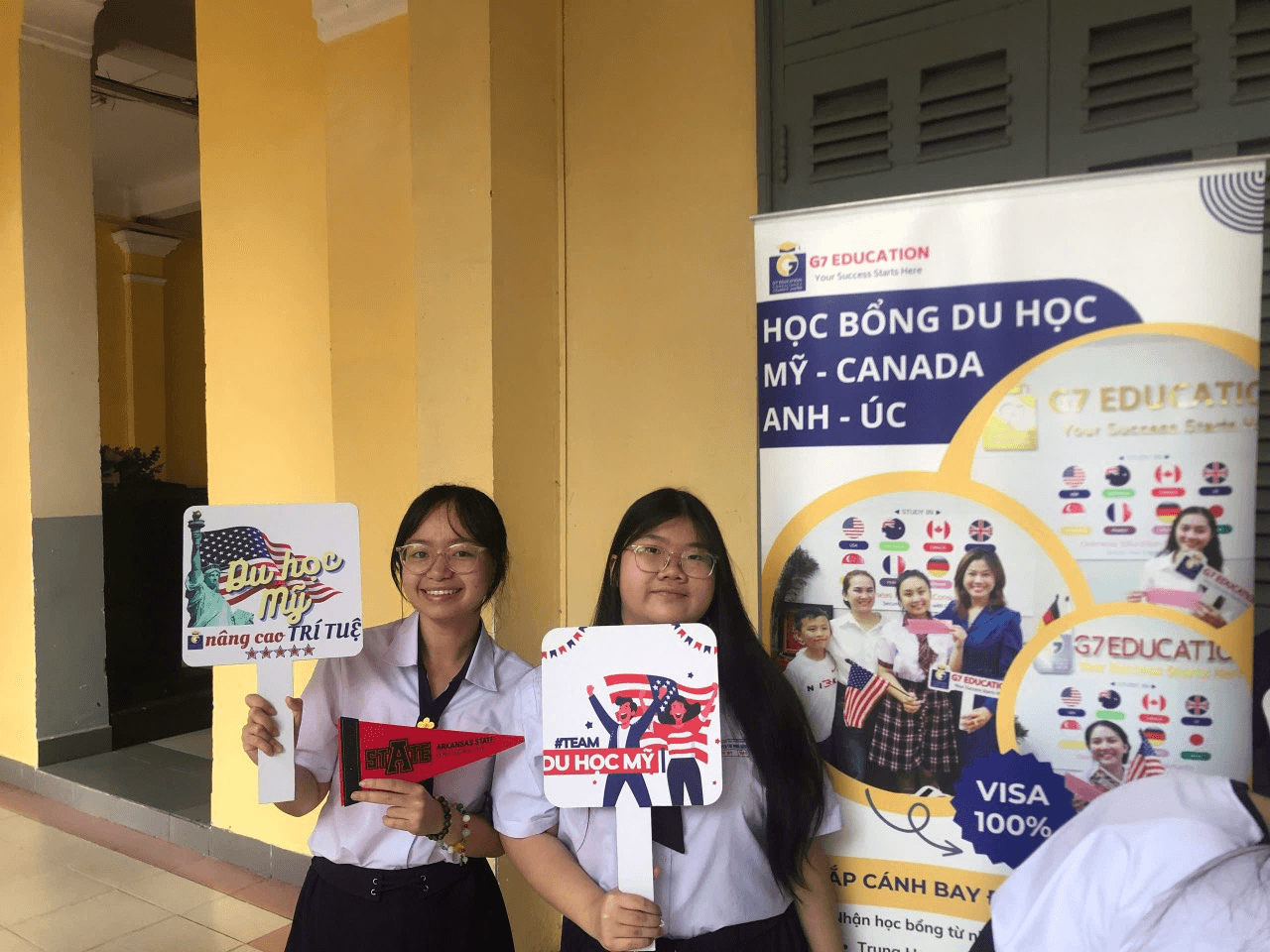 A-State Visits Nguyen Thi Minh Khai High School – Ho Chi Minh City
