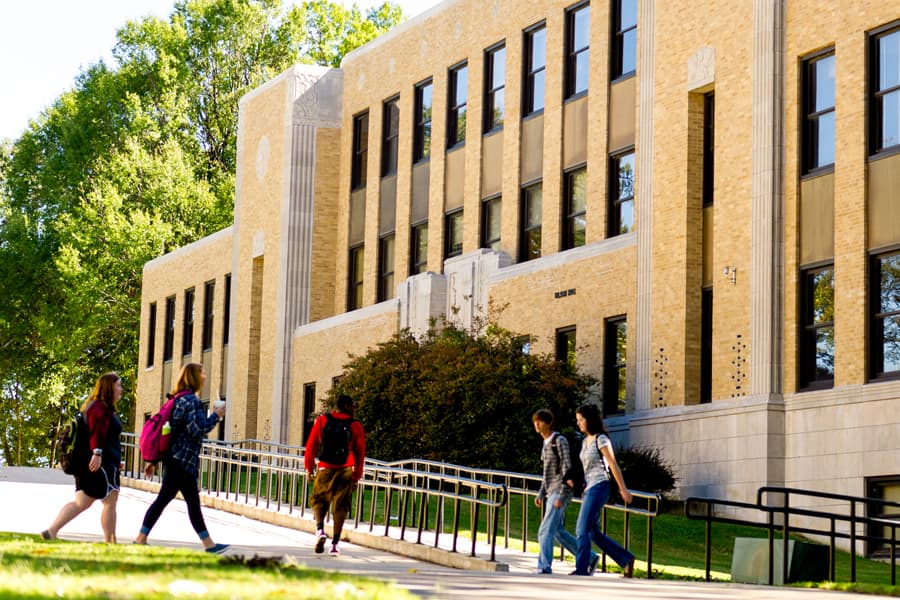 Study Abroad Scholarships at Arkansas State University (A-State): A Golden Opportunity for Vietnamese Students in 2026