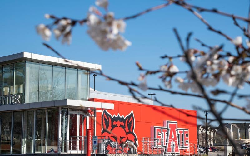 Congratulations to Vietnamese Students Named to the Chancellor’s List & Dean’s List at A-State (Fall 2025)