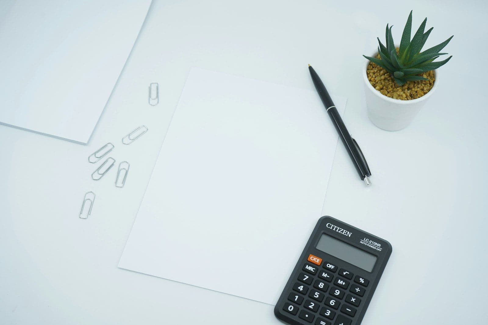 Financial documentation for the I-20: what counts, who may sponsor, and the mistakes that cost weeks